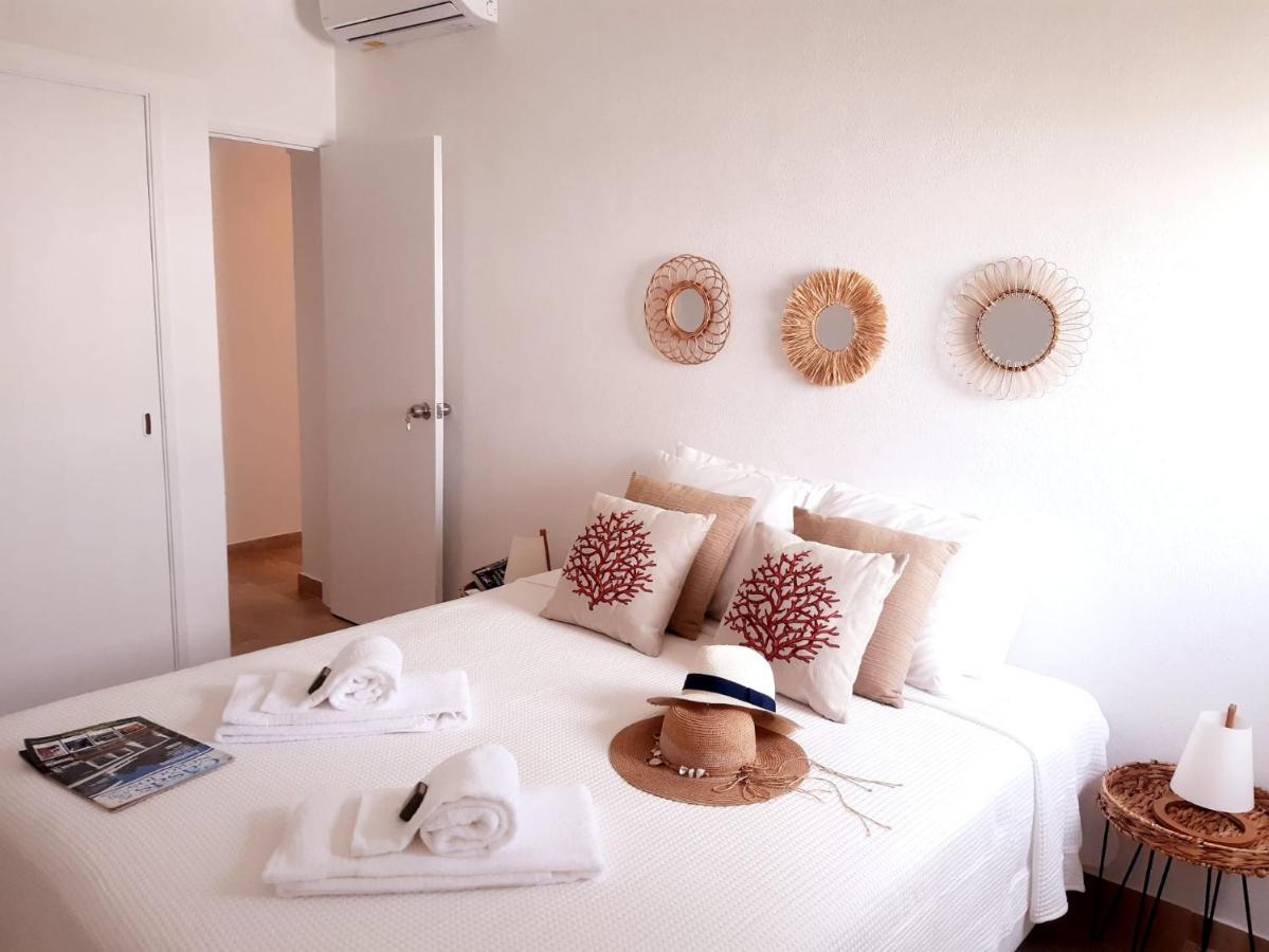Beach Apartment Terrace ヴィラモウラ エクステリア 写真