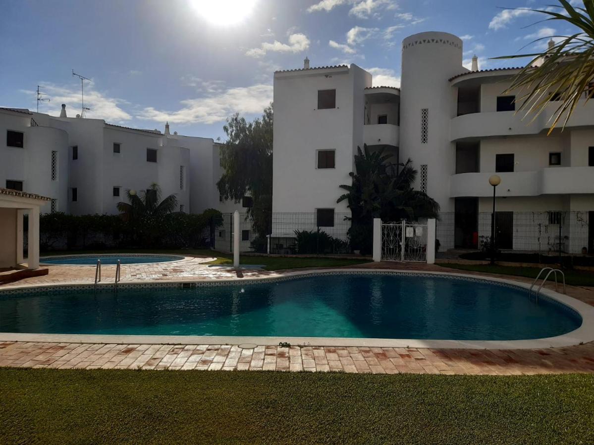 Beach Apartment Terrace ヴィラモウラ エクステリア 写真